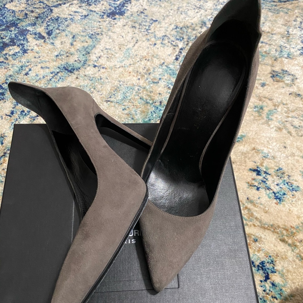 Grey suede YSL pump with high back